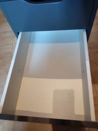 Cajonera Alex de Ikea color gris