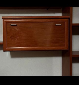 Mobili da soggiorno in legno e vetro