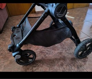 Set ovetto e passeggino Jané