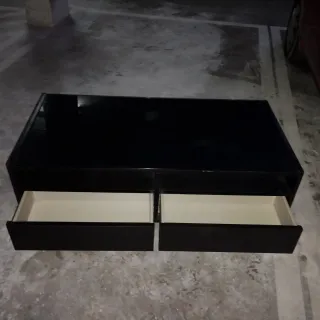 Mesa auxiliar cristal y madera