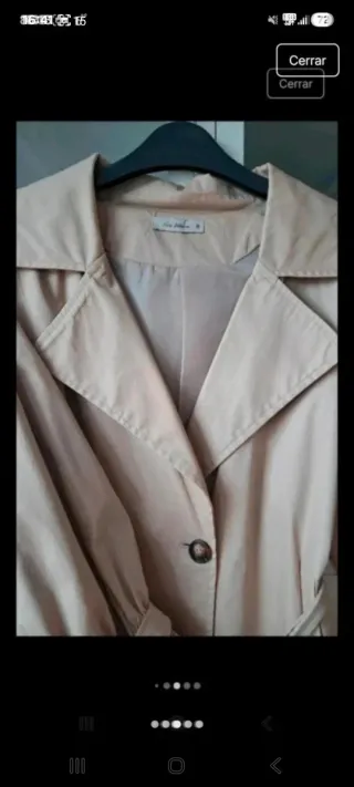 Gabardina beige con cinturón