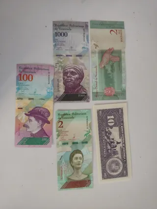 Billetes Venezuela 100, 1000, 2, 10 Bolívares