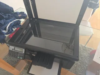 Stampante multifunzione HP LaserJet M1217nfw MFP poco usata