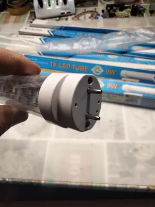 Tubo LED T8 J-FLASH 9W