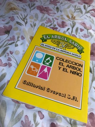 El árbol Sabio Y El Nido De La Señora Mirlo