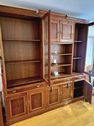 GRAN BIBLIOTECA MADERA, DOBLE VITRINA Y ARMARIOS
