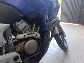 Honda Transalp 650V Azul
