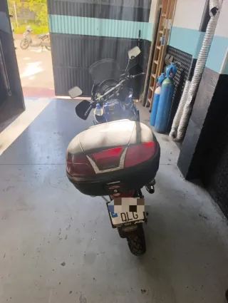 Honda Transalp 650V Azul