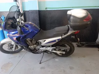 Honda Transalp 650V Azul