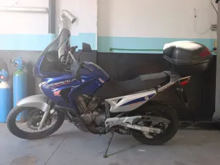 Honda Transalp 650V Azul