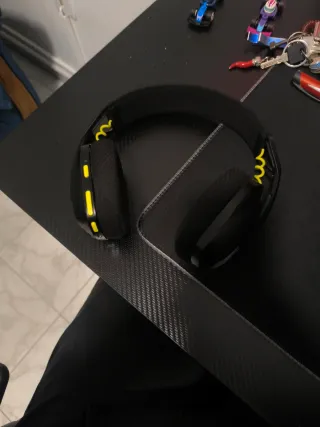 Cascos Logitech G435 Negros y Amarillos