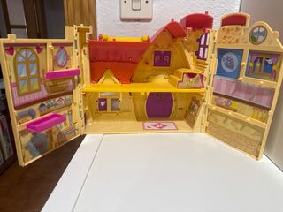 Casa Cuentos Pin y Pon como se ve en la foto