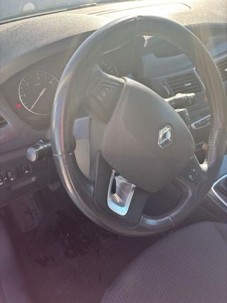 Renault Laguna 3 2008 acepto cambio