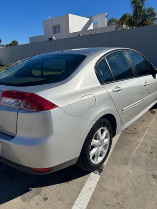 Renault Laguna 3 2008 acepto cambio