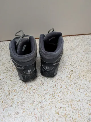 Botas montaña Salomon