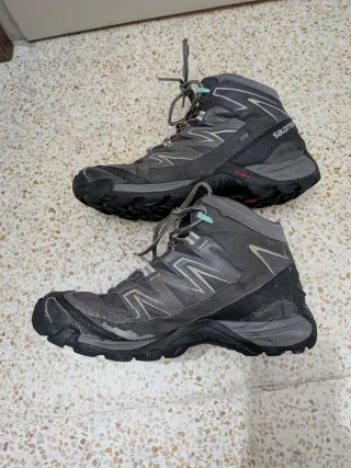 Botas montaña Salomon