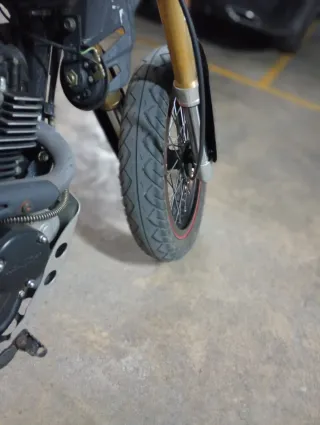 Moto Kenrod 125cc Supermotard