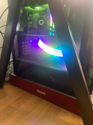 Potente computer da gaming Hama RGB