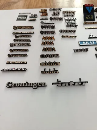 Anagramas Equipos Hi-Fi (Oro y Plata)