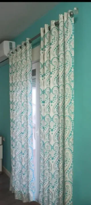 Cortinas con barra de acero inoxidable