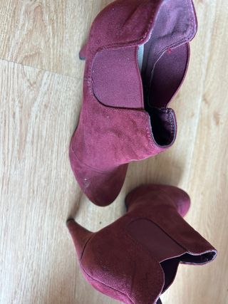 Lote botines mujer marrones , beis y morados