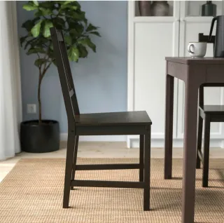 4 Sillas de madera Modelo STEFAN 002.110.88