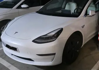 Tesla Model 3 2019