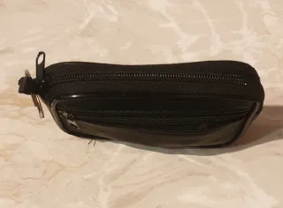 Portafoglio porta monete nero con zip