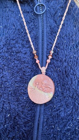 Colgante El Principito Ágata Alashan Tallada