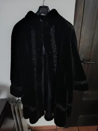 Chaquetón muton cenefa astracán