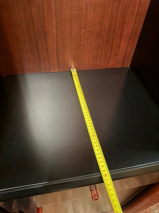 Mobile in legno con vetrine