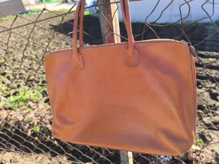 Bolso de cuero Amichi marrón