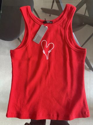Camiseta sin mangas roja Parfois