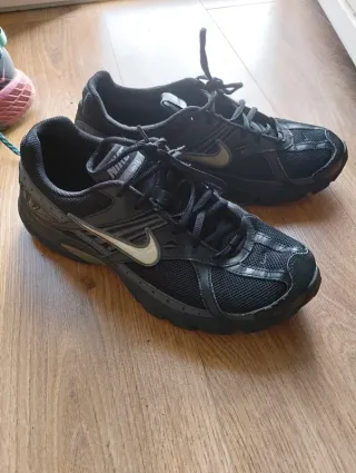 Nike Xcellerate Scarpe da Ginnastica