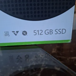 Xbox Serie S Blanca y Verde