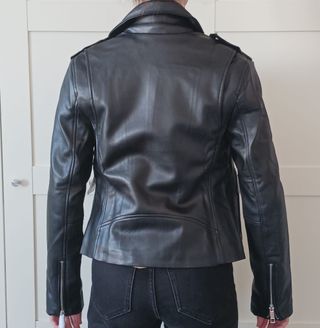 Chaqueta efecto piel MANGO mujer XXS