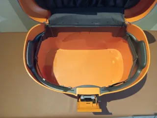 Beauty case Roncato arancione