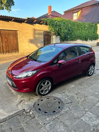 Ford Fiesta 1.4 Gasolina · 68.000 km · Etiqueta C