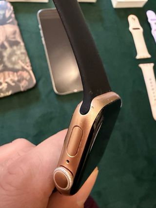 iPhone 15 Pro Max 256GB Blanco + Apple Watch S6