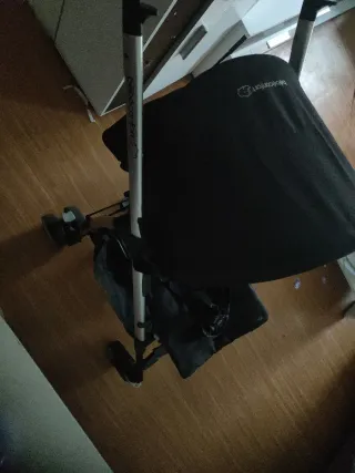 Urje vender es pequeña y bajita