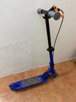 Patinete infantil Btwin Play 5 azul COMO NUEVO