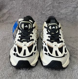 Adidas XLG Runner Deluxe