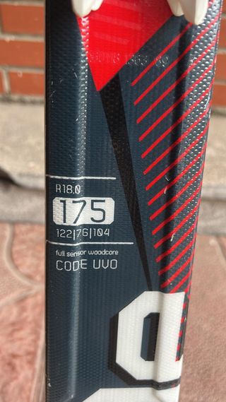 Esquís Volkl 1.75m perfecto estado