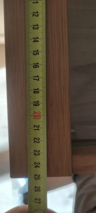 Dos mesas auxiliares idénticas