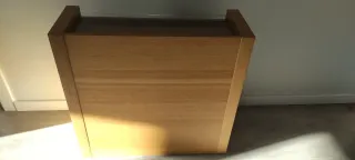 Dos mesas auxiliares idénticas