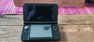 Nintendo 3DS XL Azul + Juegos y Accesorios