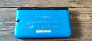 Nintendo 3DS XL Azul + Juegos y Accesorios