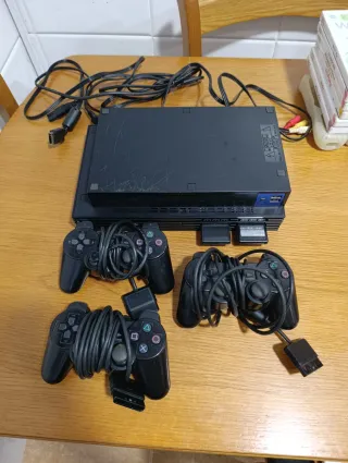 Consola PlayStation 2 Negra + Mandos