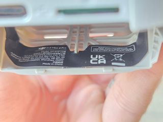 DJI Mini 4 Pro FlyMoreCombo+ (baterías grande), C1