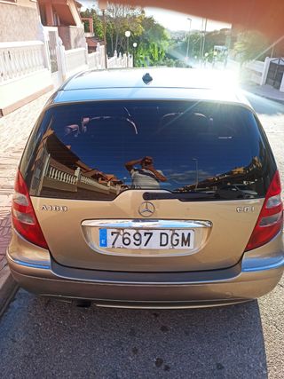 Mercedes-Benz Clase A 180 CDI AUTOMATICO